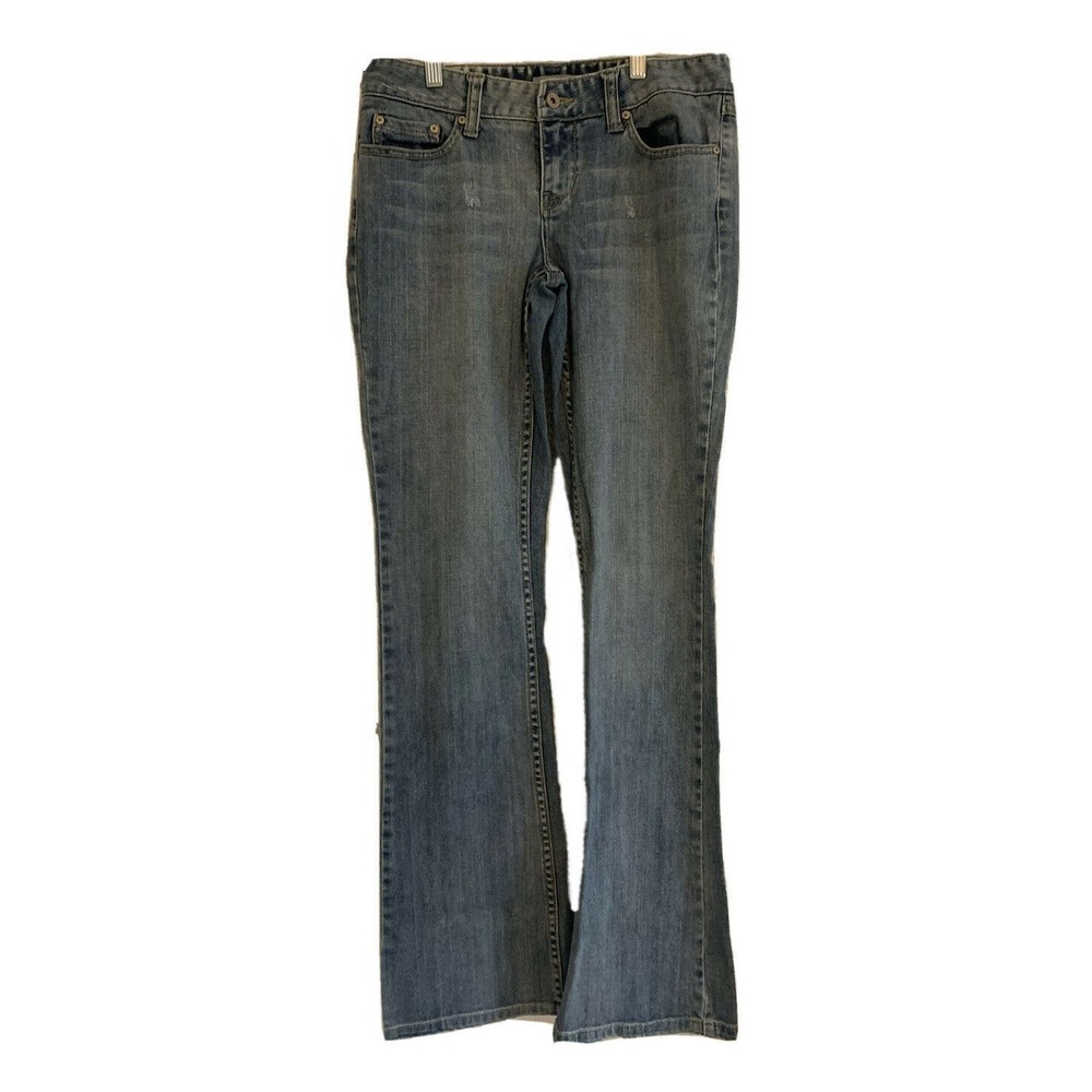 Refuge Junior's Size 7L Flare Bottom Denim Jean Pants Distressed Light Wash